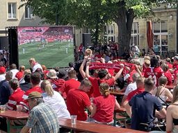 Public Viewing am Platz am Stadtbrunnen