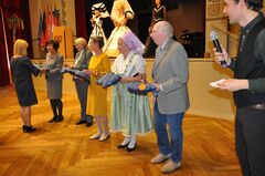 Ehrung zum Anlass der Jubiläumsfeier der Schule für Niedersorbische Sprache