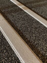 neue Quermarkierungen am Turbokreisel