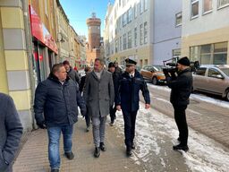 Innenstadtrundgang nach Sicherheitskonferenz für Cottbuser Innenstadt
