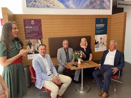 v. l. Stefanie Kaygusuz-Schumann, Tobias Schick, Peter Doell, Susann Budras, Klaus Freytag