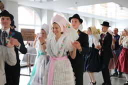 Sorbisch/wendischer Festumzug im Rathausfoyer