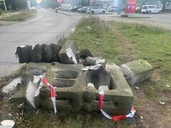 Woyski-Skulptur „Lebensbaum“ bei Unfall stark beschädigt